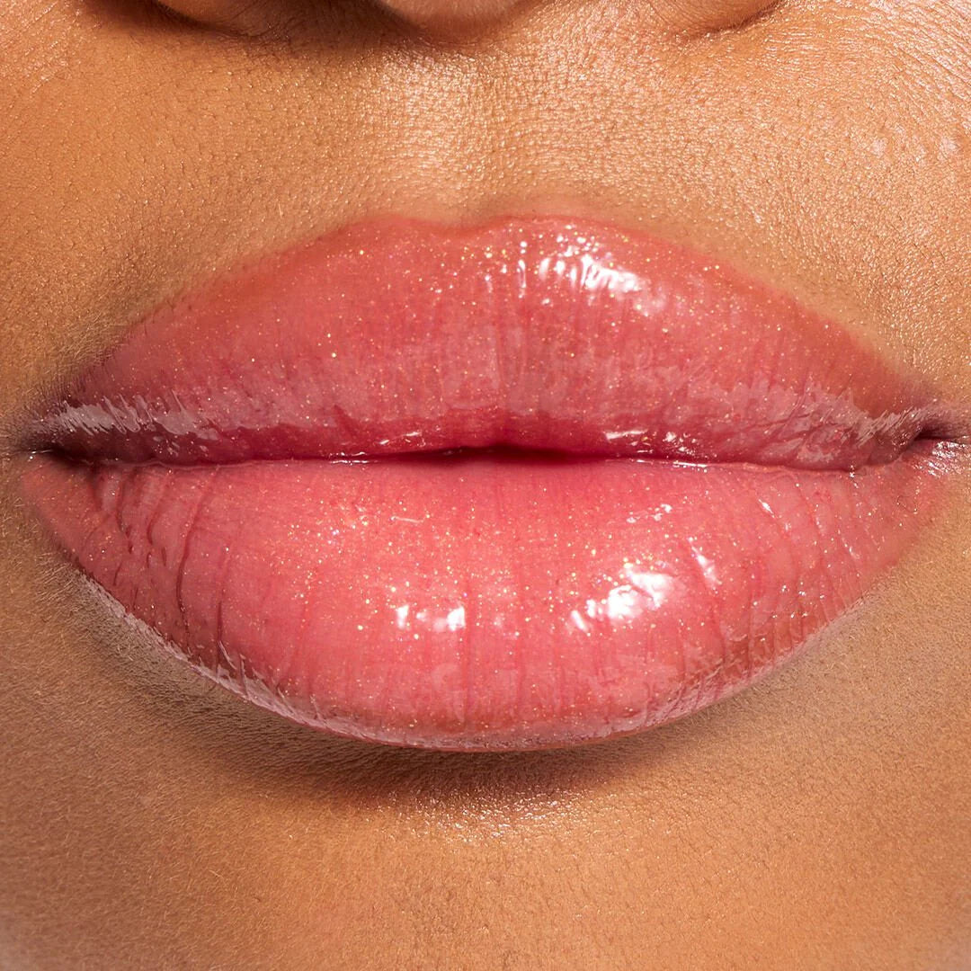 Makeup Revolution Pout Lip Gloss Stick Shimmer Sugar Cookie Pink 4pc Set + 1 Full Size Product Worth 25% Value Free