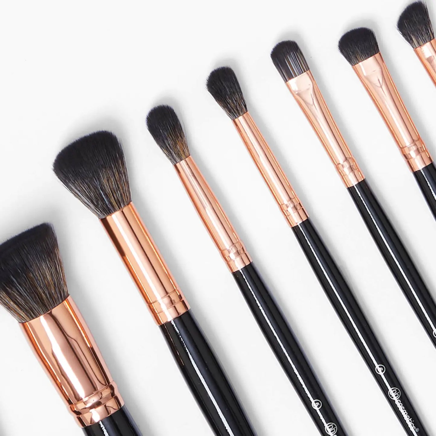 Bh Cosmetics Signature Rose Gold 13 Piece Brush Set  4pc Set + 1 Full Size Product Worth 25% Value Free