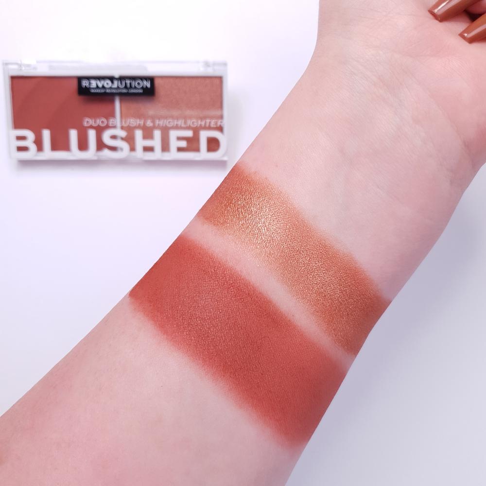 Revolution Relove Colour Play Blushed Duo - Baby - HOK Makeup