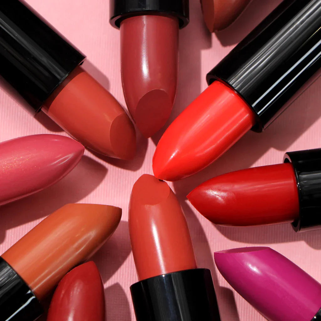 L.A.Girl Pretty & Plump Lipstick-Pout Please 4pc Set + 1 Full Size Product Worth 25% Value Free