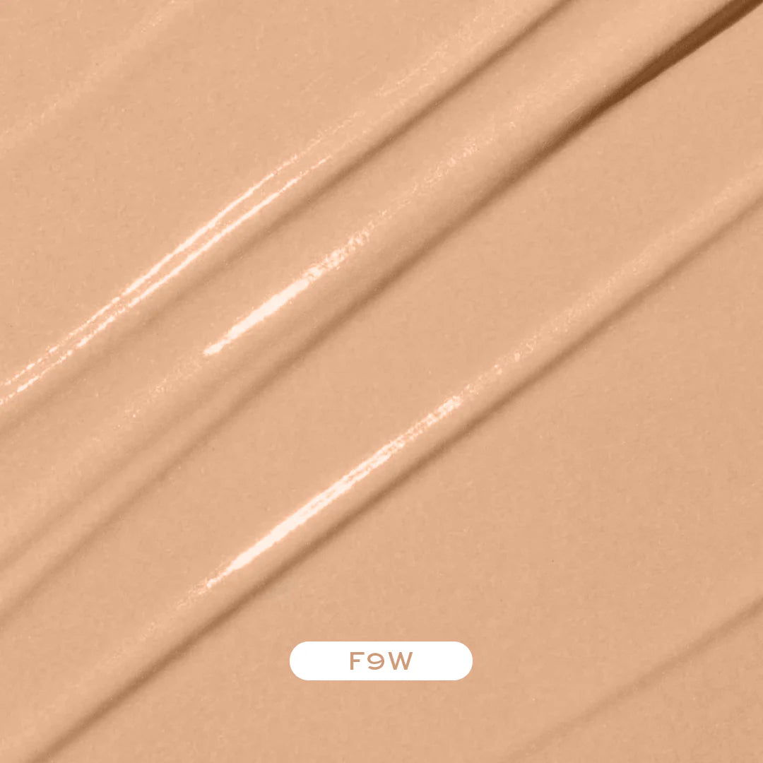 Makeup Revolution Skin Silk Serum Foundation F9 W 4pc Set + 1 Full Size Product Worth 25% Value Free