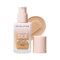 Makeup Revolution Skin Silk Serum Foundation F9.7W 4pc Set + 1 Full Size Product Worth 25% Value Free