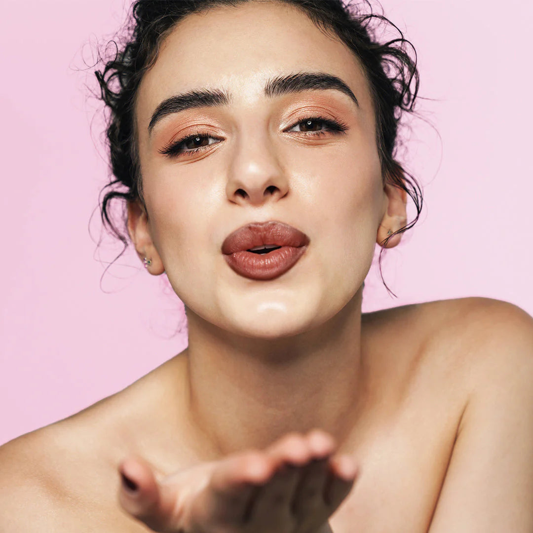 Makeup Revolution Pout Bomb Plumping Lip Liner Espresso Cool Brown 4pc Set + 1 Full Size Product Worth 25% Value Free