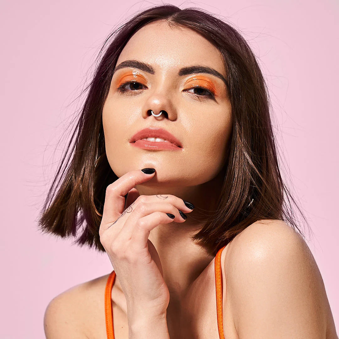 Makeup Revolution Pout Bomb Plumping Lip Liner Chauffeur Nude 4pc Set + 1 Full Size Product Worth 25% Value Free