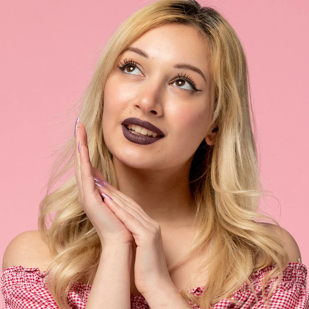 Makeup Revolution Pout Bomb Plumping Lip Liner Deepest Mauve 4pc Set + 1 Full Size Product Worth 25% Value Free