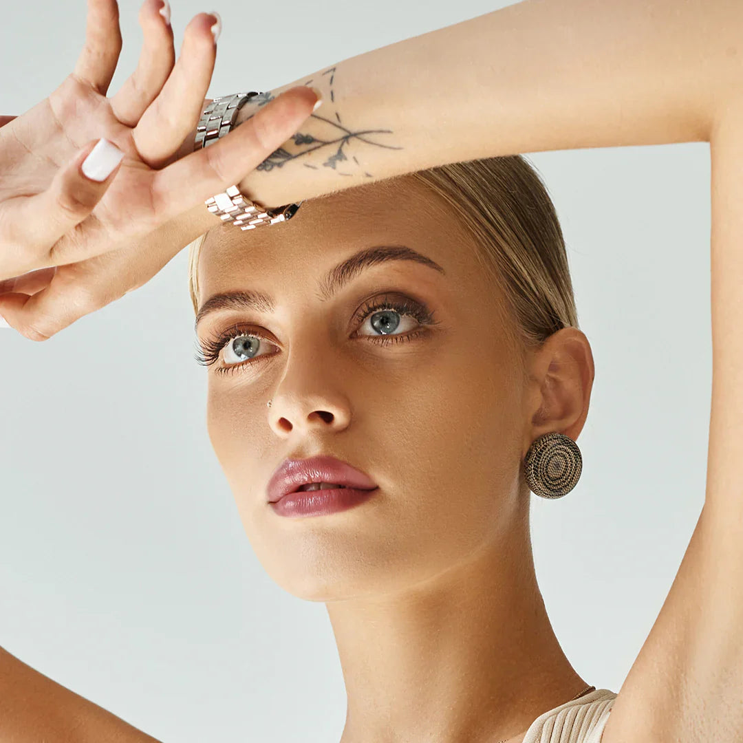 LN PRO Matte Lip Fluid Pink-Biege-102 4pc Set + 1 Full Size Product Worth 25% Value Free