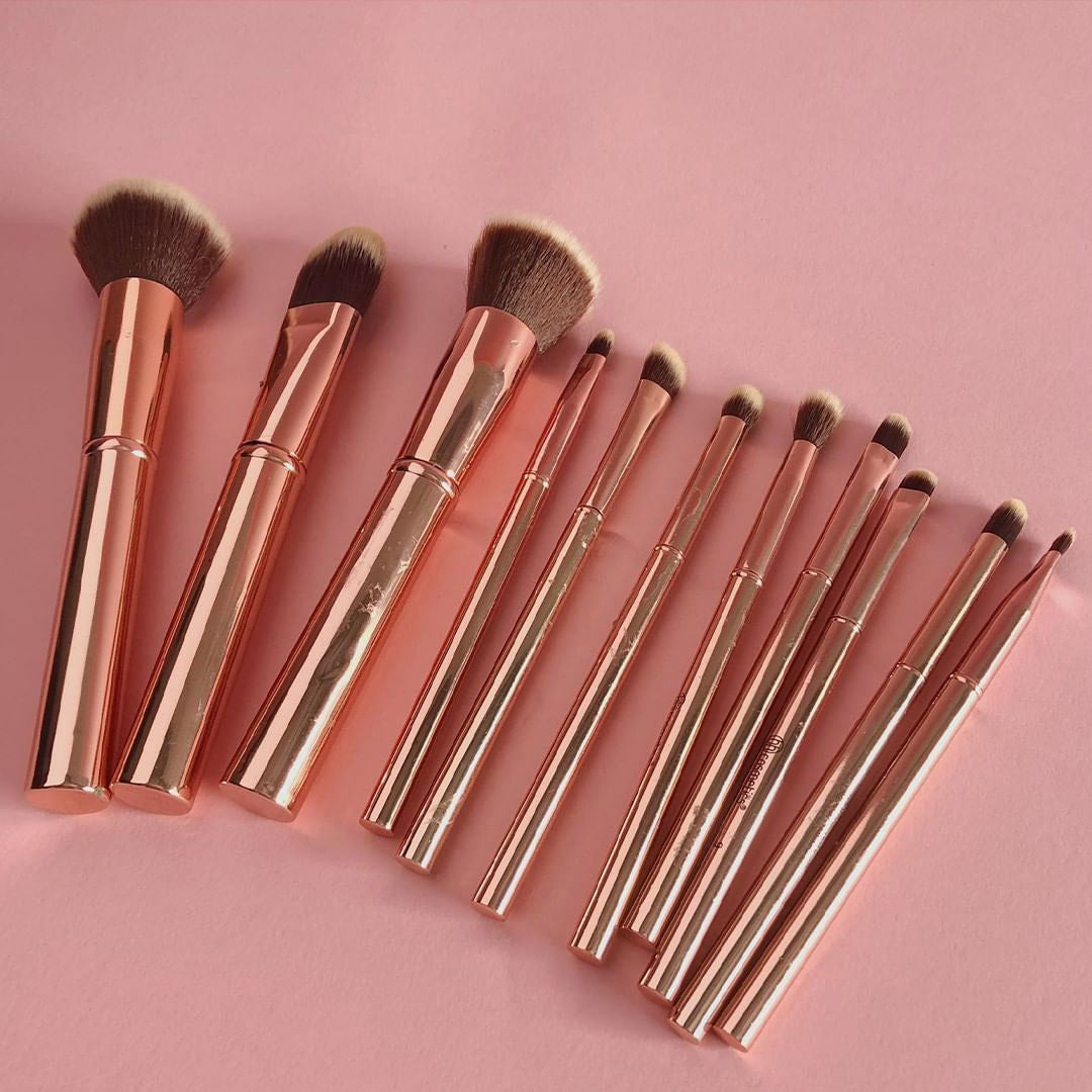 bh Metal Rose 11 Piece Brush Set With Cosmetic Bag 4pc Set + 1 Full Size Product Worth 25% Value Free