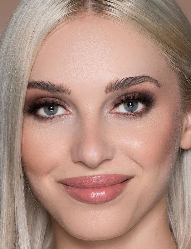 L.A. Girl - Tinted Foundation-Porcelain  4pc Set + 1 Full Size Product Worth 25% Value Free