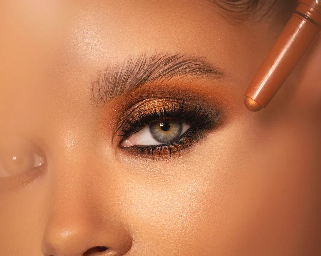 L.A. Girl  Sunkissed Glow Longwear Eyeshadow Stick-Sandy Desert 4Pc Set + 1 Full Size Product Worth 25% Value Free