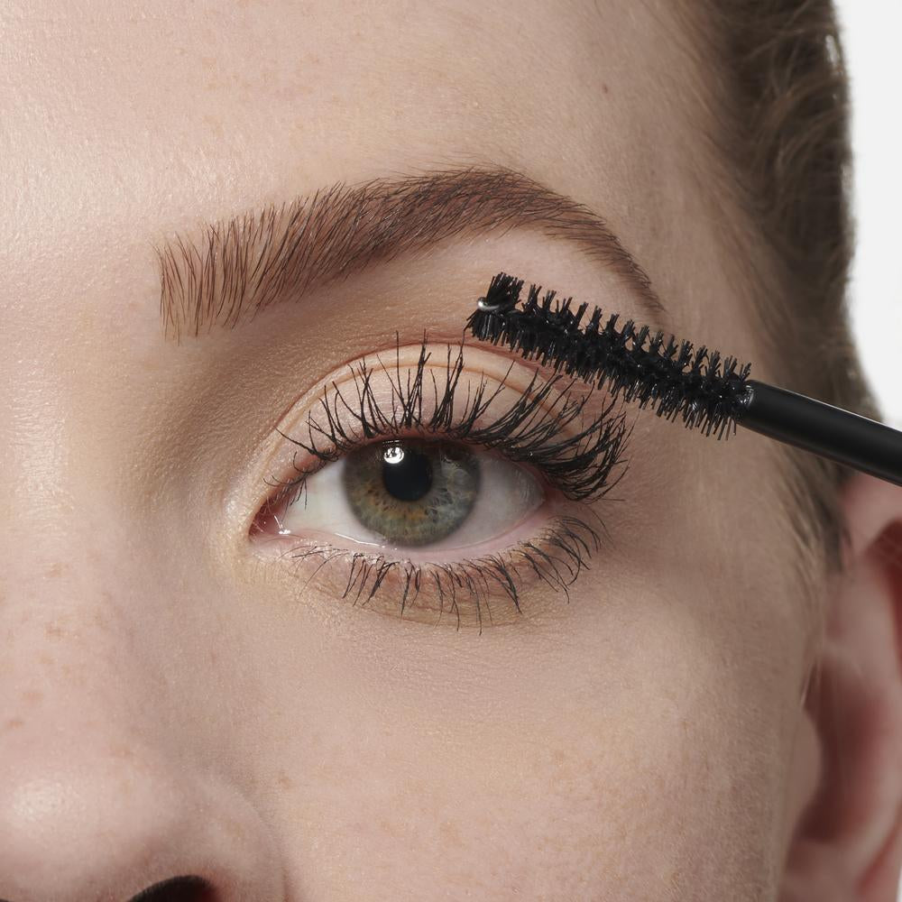 Makeup Revolution 5D Lash Mascara - HOK Makeup