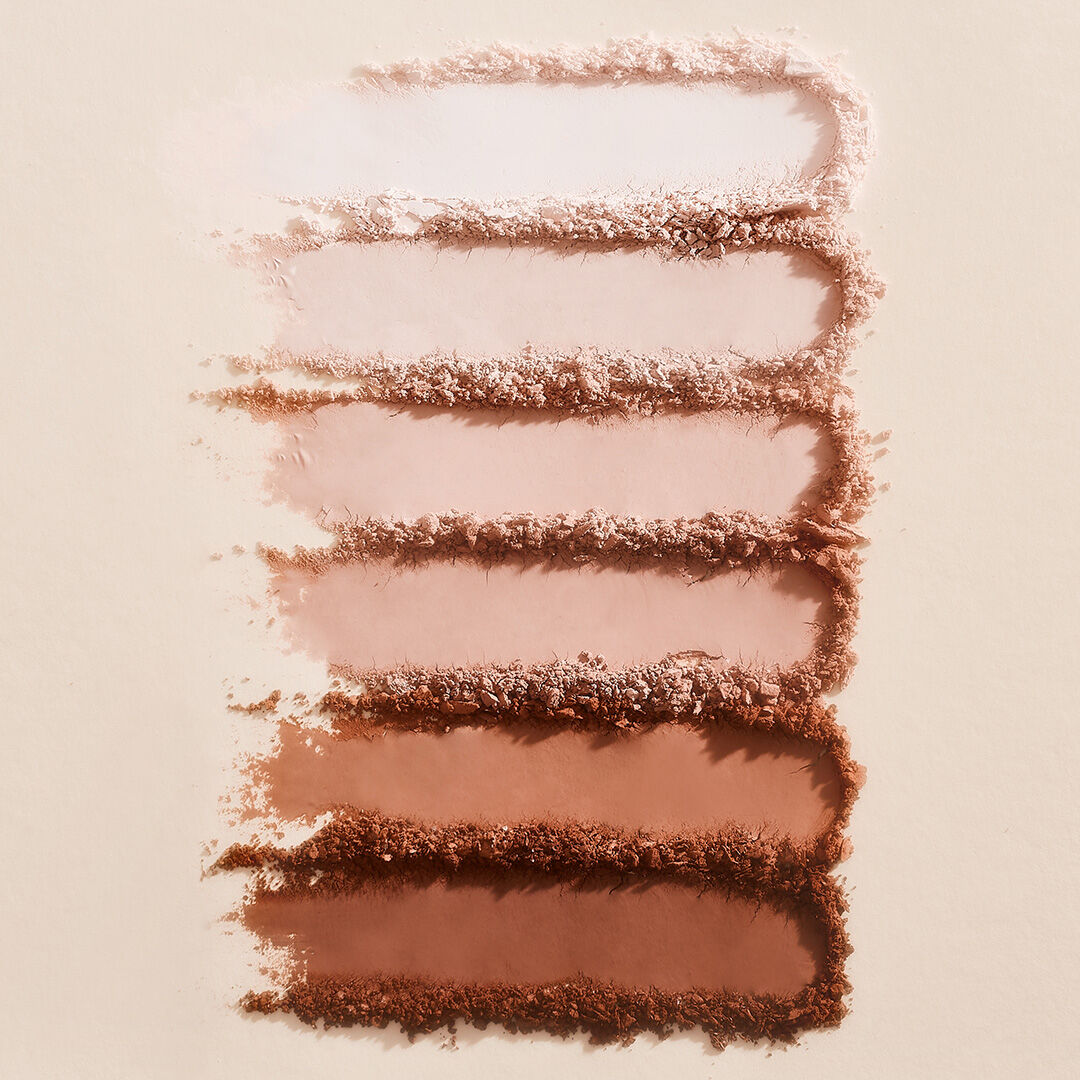 Revolution Reloaded Pressed Powder Dark 4pc Set + 1 Full Size Product Worth 25% Value Free